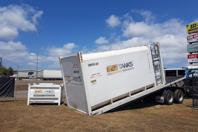 unloading-30000l-aboveground-fuel-storage-tank